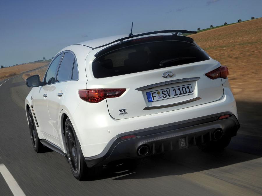  Infiniti FX50 S Sebastian Vettel Edition 2011 года  (фото 61 из 74)